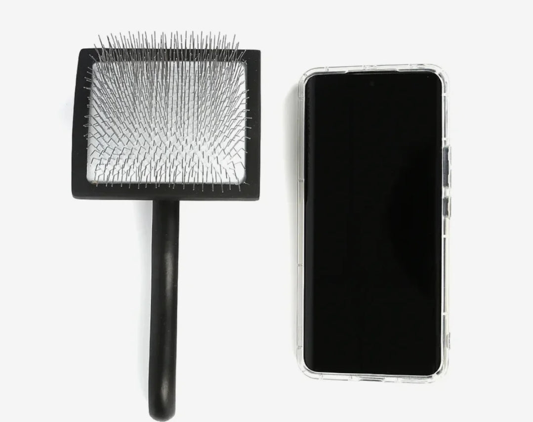 slicker brush