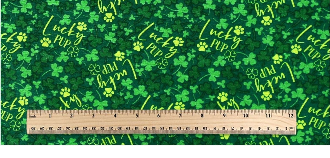 official groomer st. patrick's day bandana's